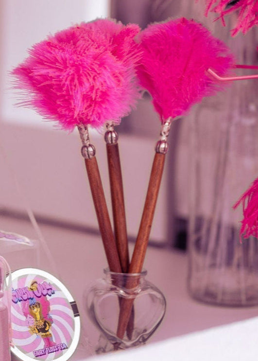 Ostrich Feather Pen